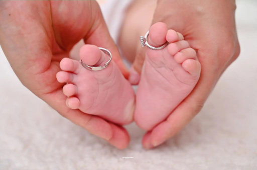 专业试管借卵代怀机构五个月孕妇肚子多大