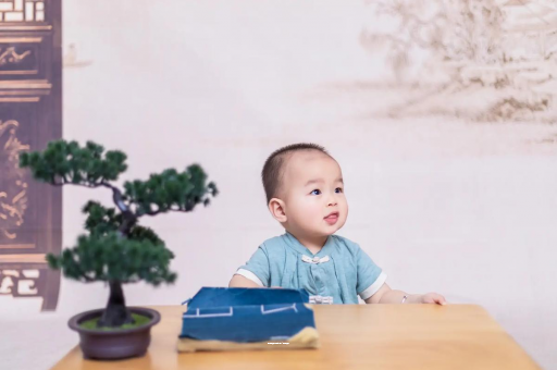 专业试管借卵代怀机构宝宝喊肚子疼怎么回事